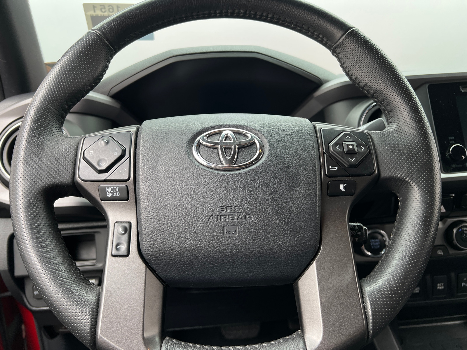 Thumbnail: 2017 Toyota Tacoma - 4