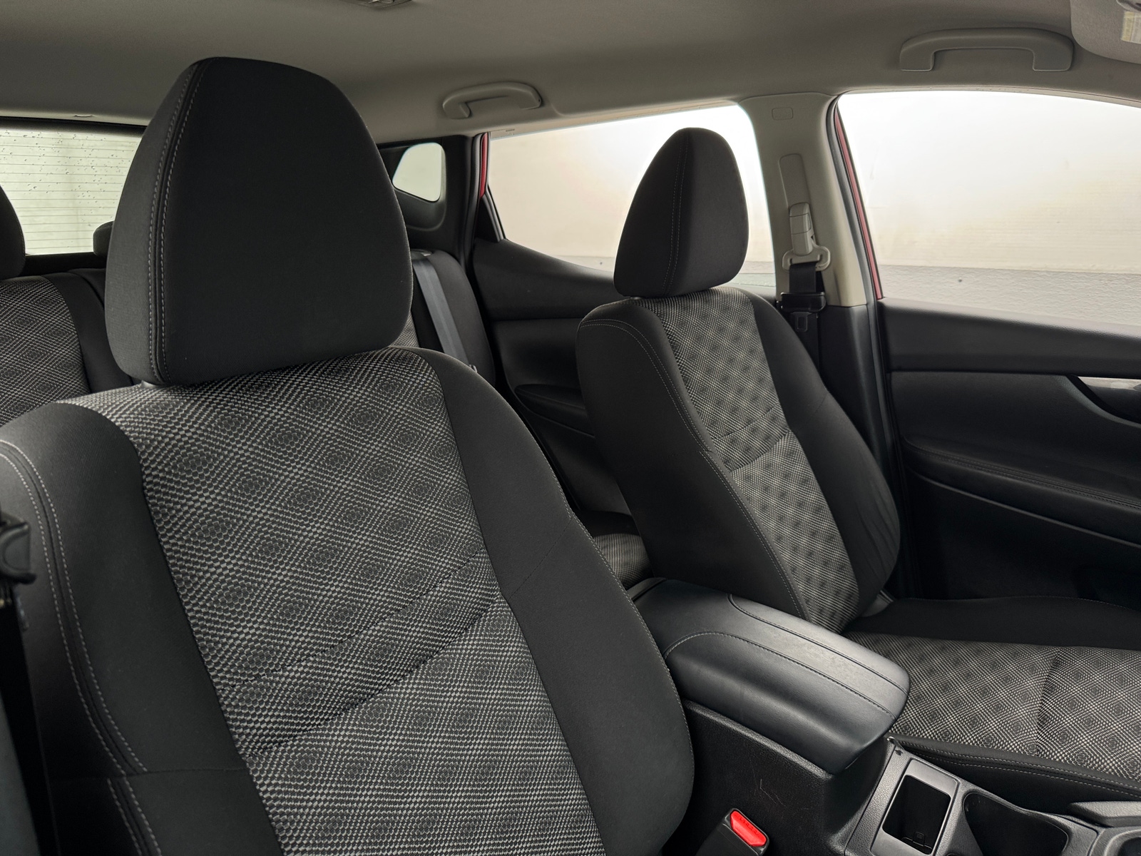 Thumbnail: 2019 Nissan Rogue Sport - 2