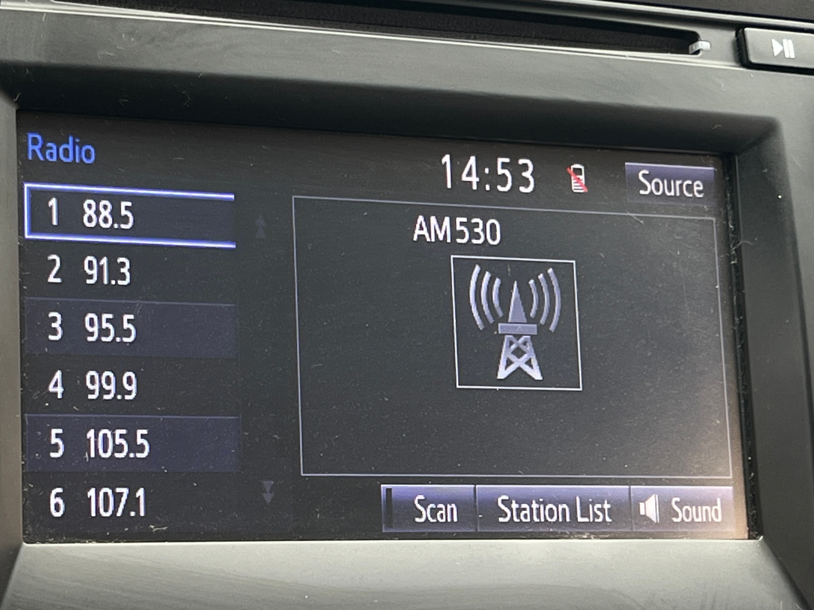 Thumbnail: 2017 Toyota Camry - 4