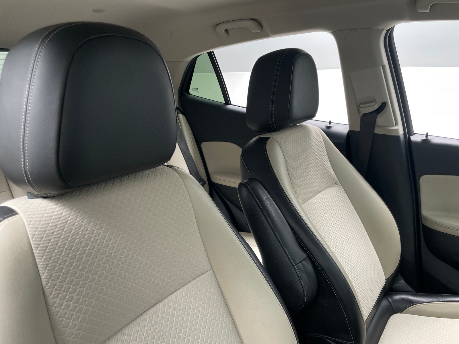 Thumbnail: 2019 Buick Encore - 2