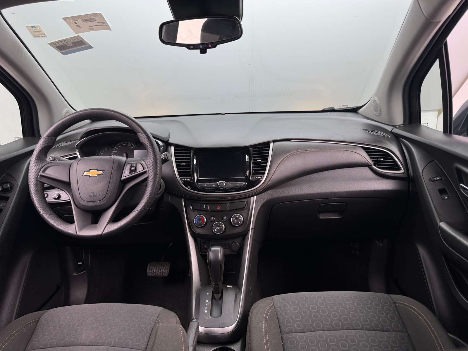 Thumbnail: 2021 Chevrolet Trax - 3