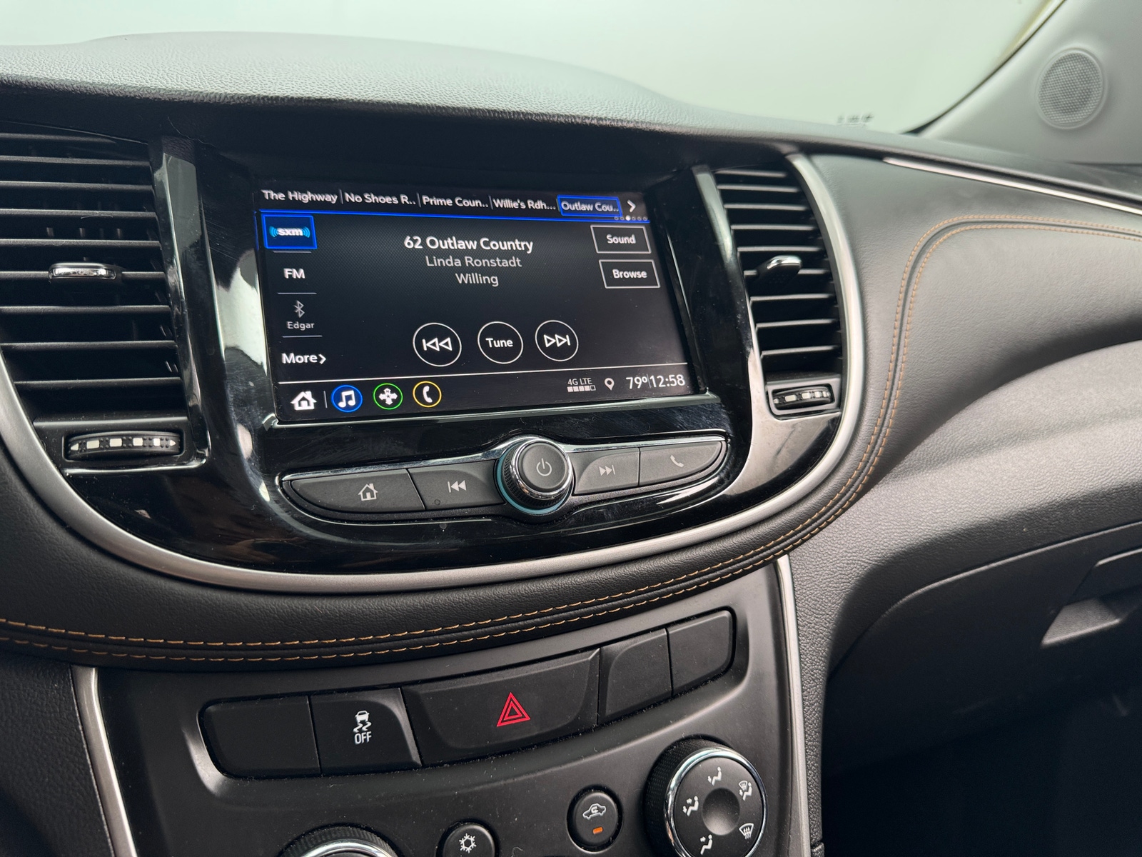 Thumbnail: 2021 Chevrolet Trax - 4