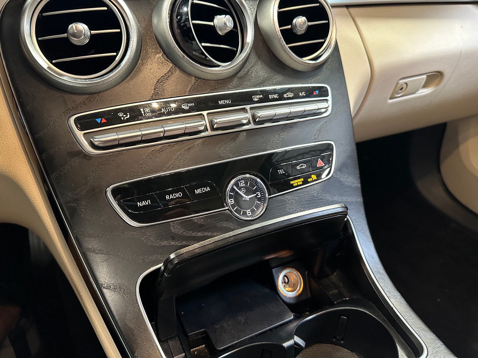 Thumbnail: 2019 Mercedes-Benz C-Class - 3