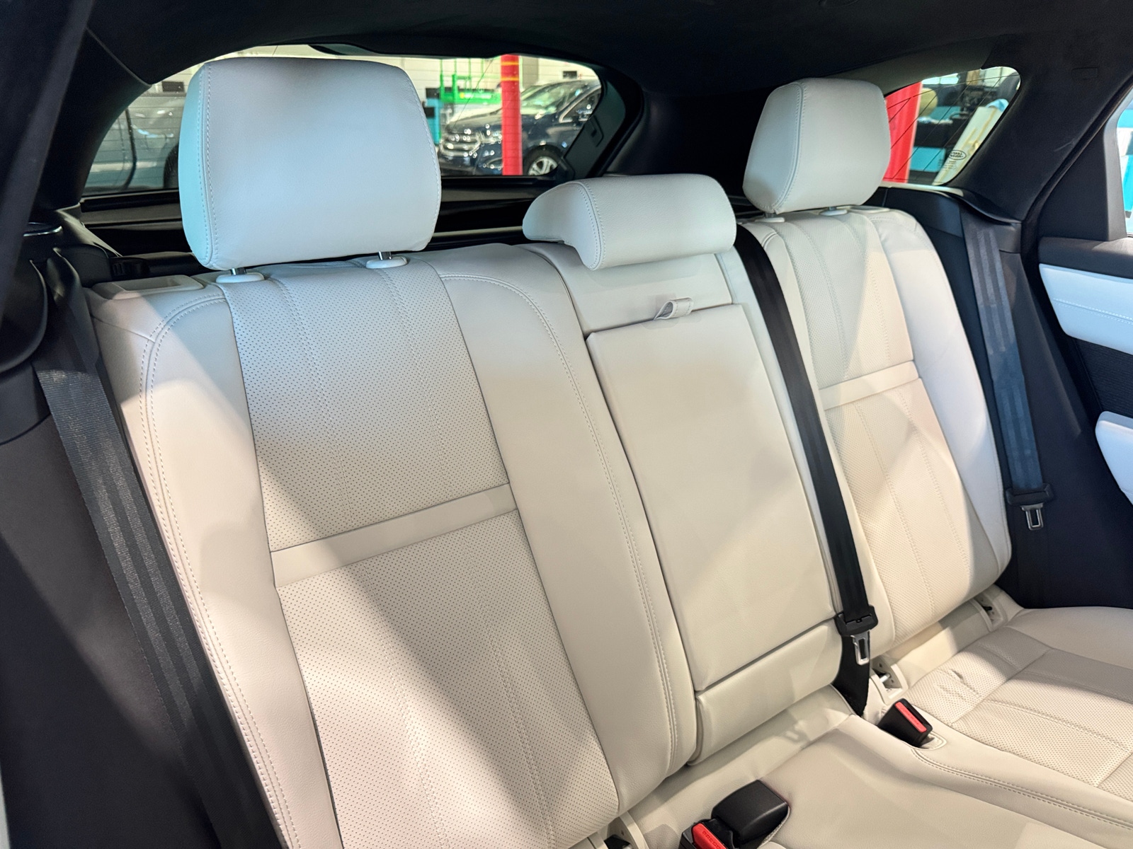 Thumbnail: 2023 Land Rover Range Rover Velar - 5