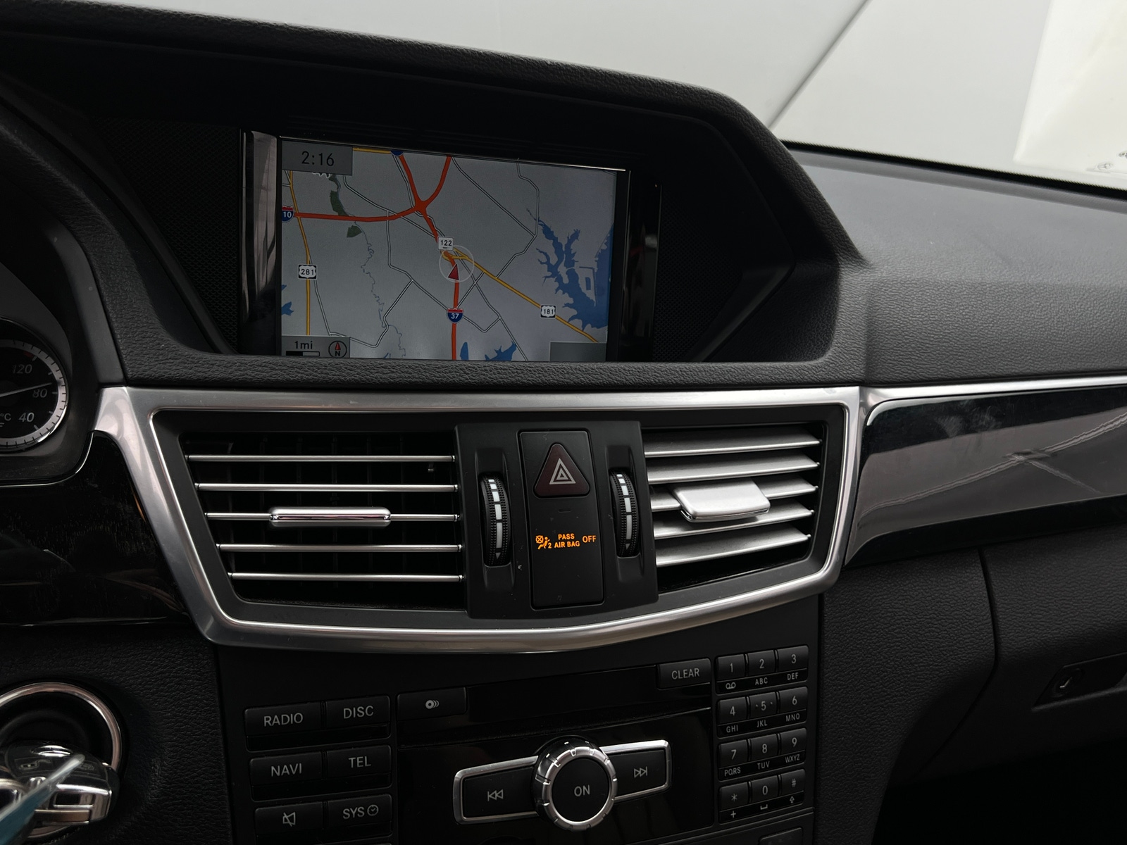 Thumbnail: 2013 Mercedes-Benz E-Class - 3