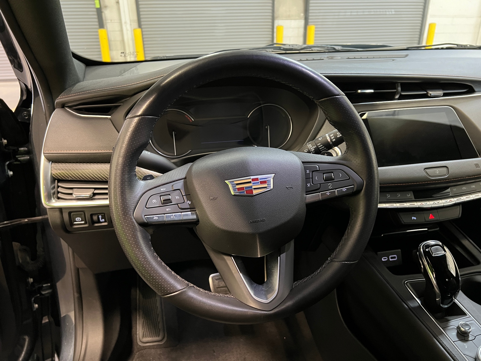 Thumbnail: 2020 Cadillac XT4 - 4