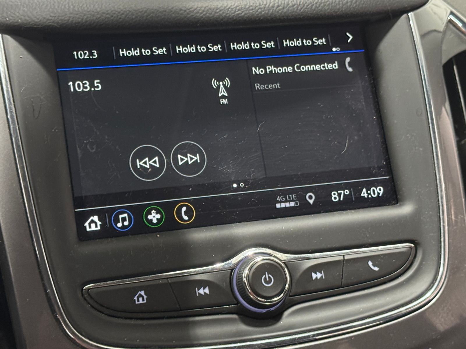 Thumbnail: 2019 Chevrolet Cruze - 4
