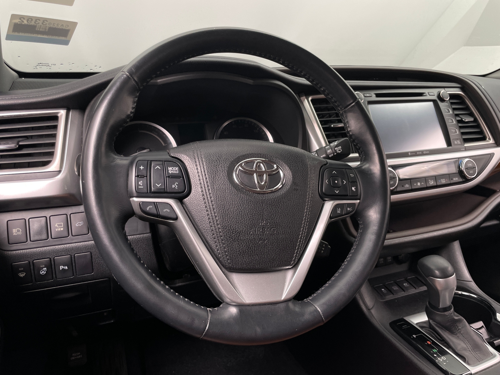 Thumbnail: 2017 Toyota Highlander - 4