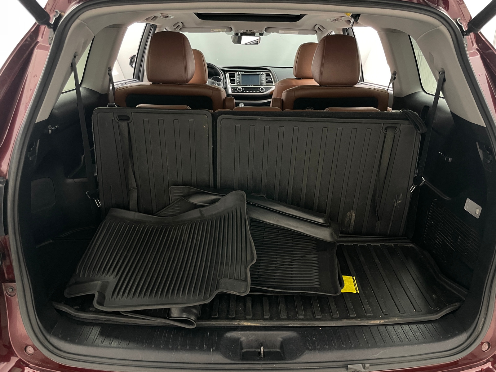 Thumbnail: 2017 Toyota Highlander - 6