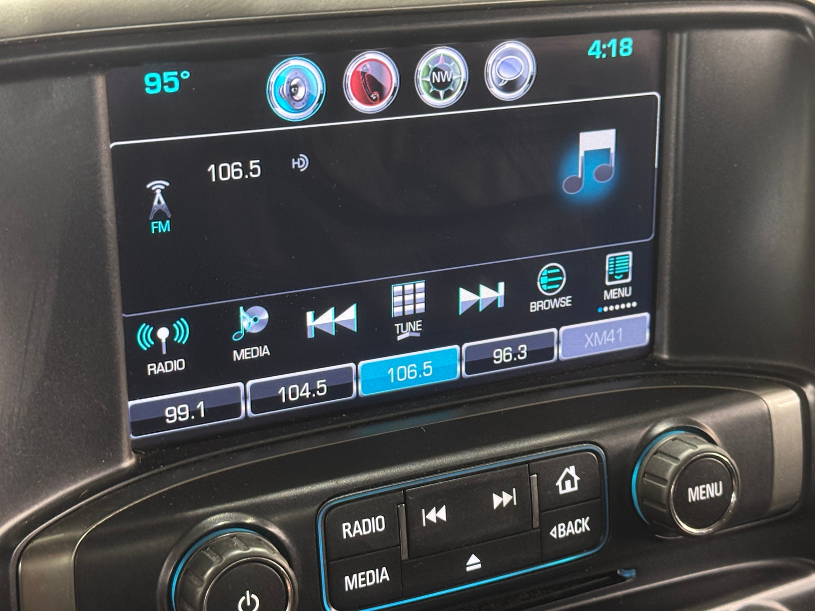 Thumbnail: 2016 Chevrolet Silverado 1500 - 4