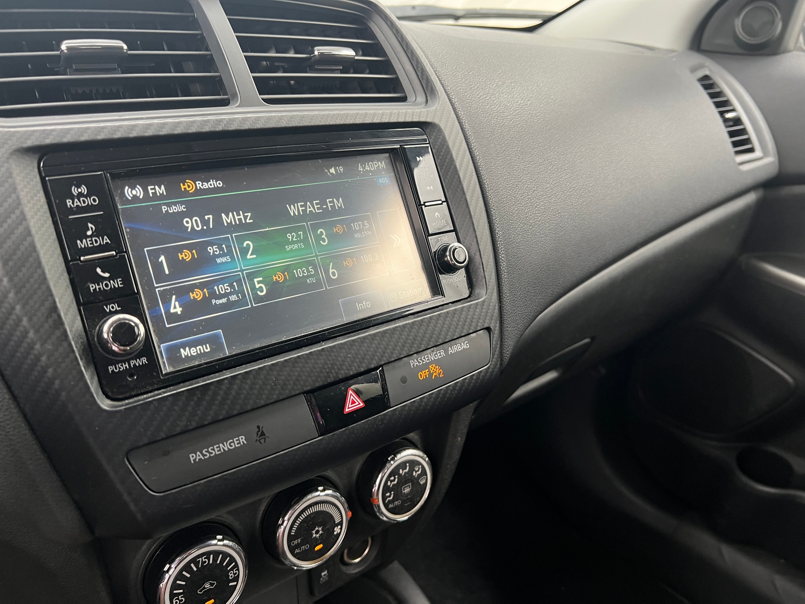Thumbnail: 2019 Mitsubishi Outlander Sport - 4