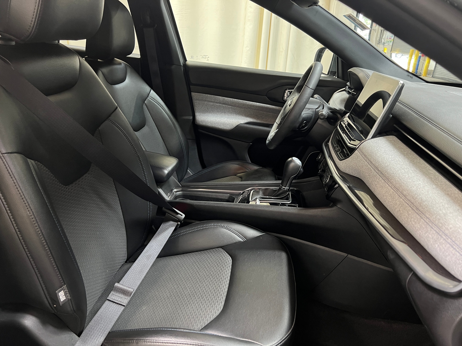 Thumbnail: 2023 Jeep Compass - 2