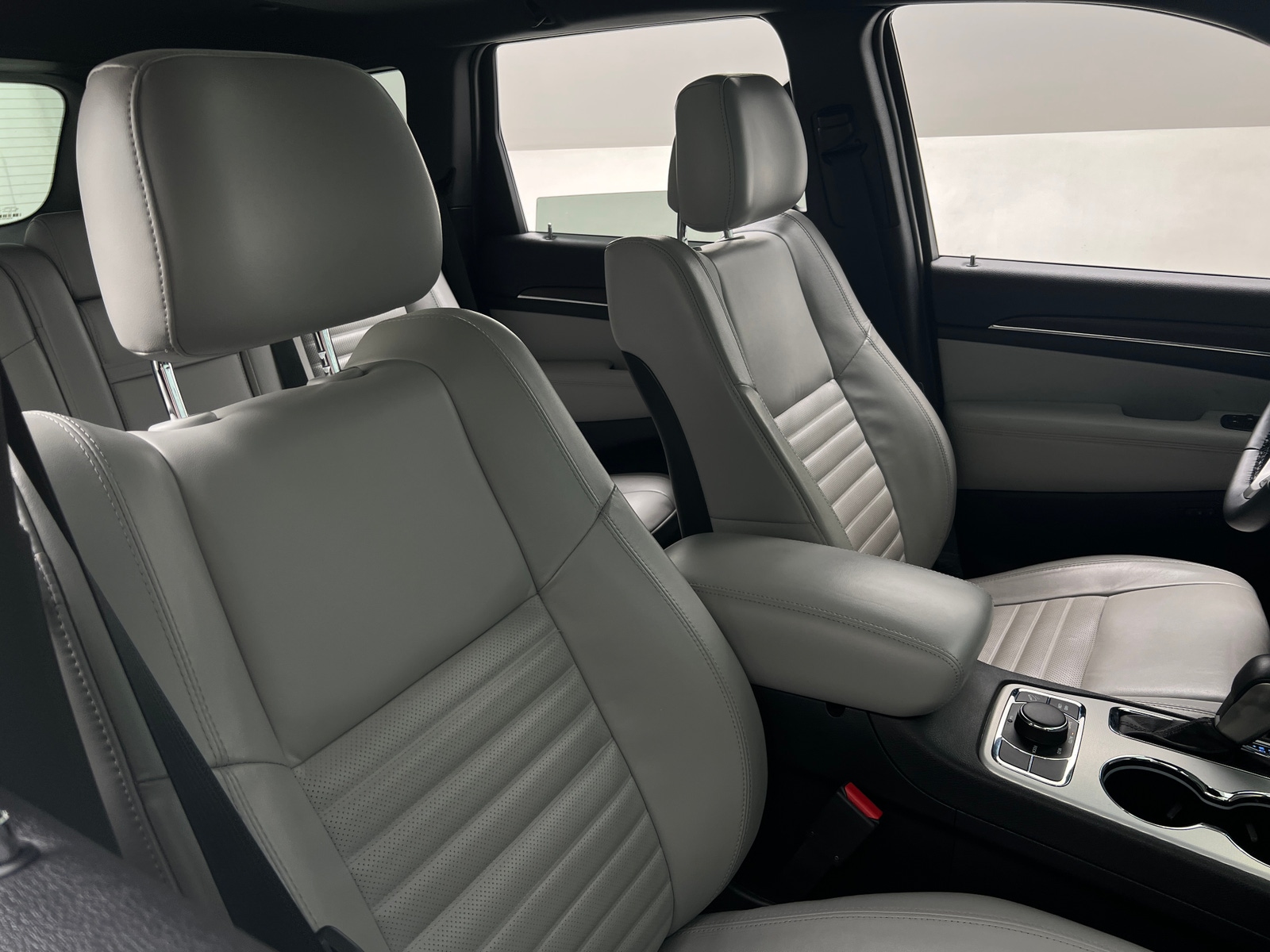 Thumbnail: 2018 Jeep Grand Cherokee - 2