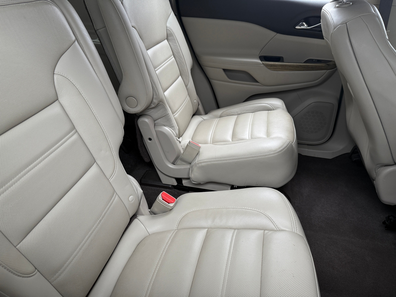Thumbnail: 2019 GMC Acadia - 5