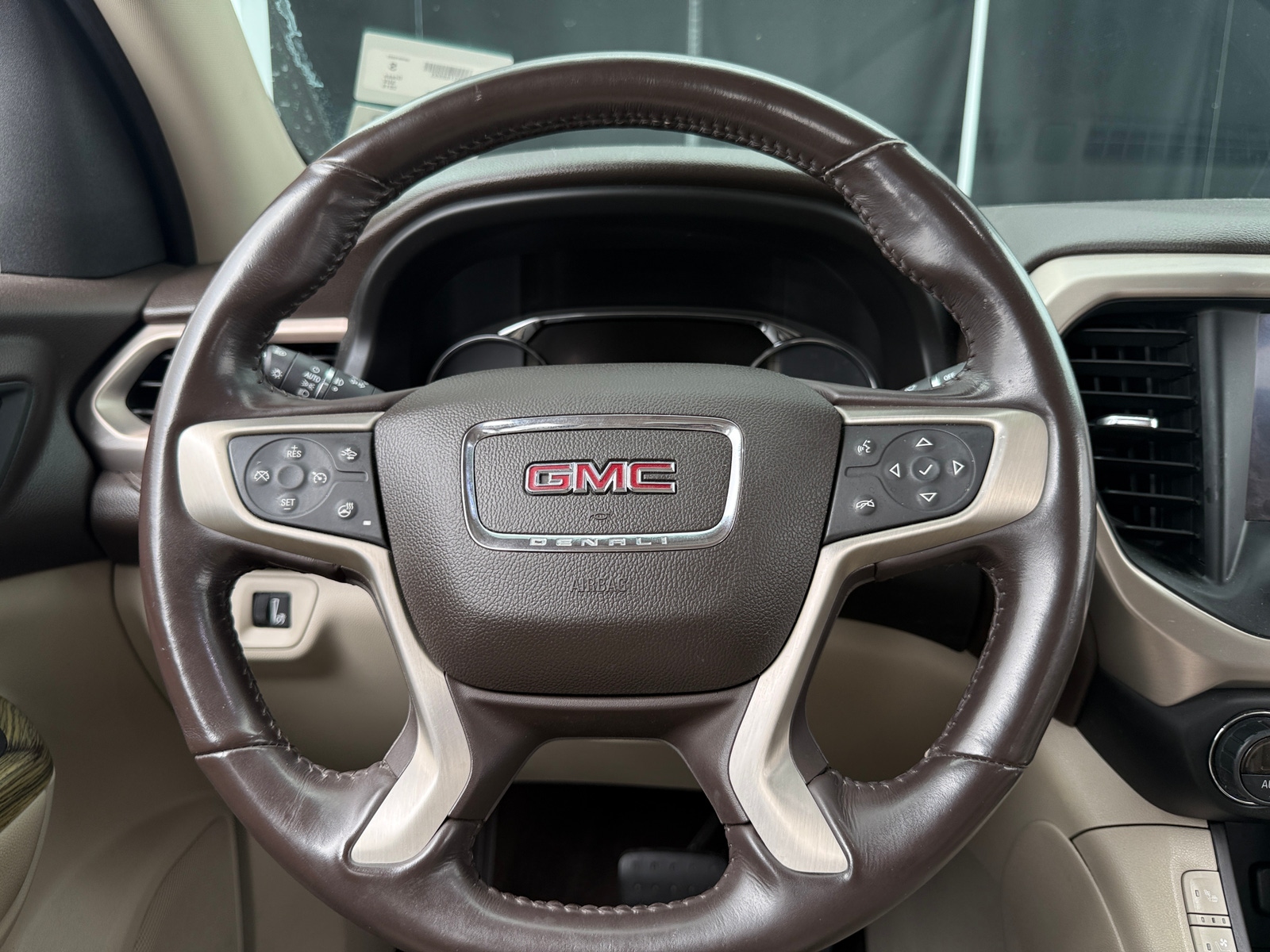 Thumbnail: 2019 GMC Acadia - 4