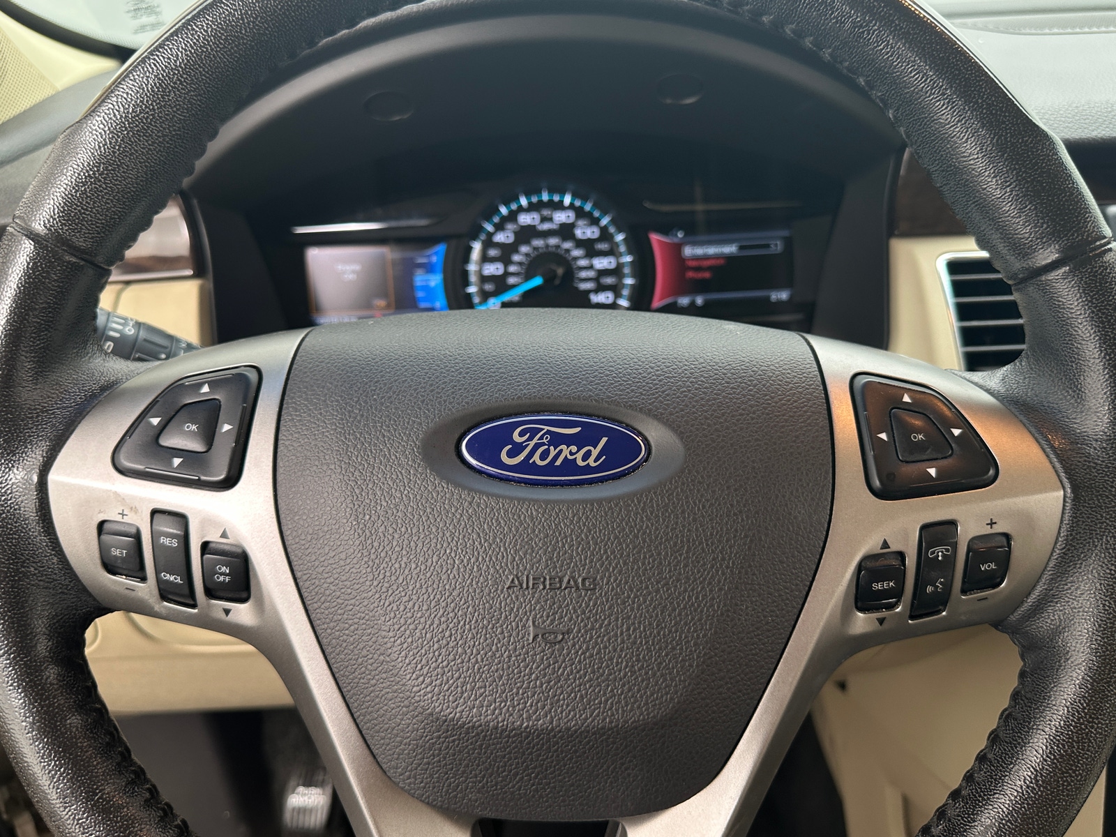 Thumbnail: 2017 Ford Flex - 4