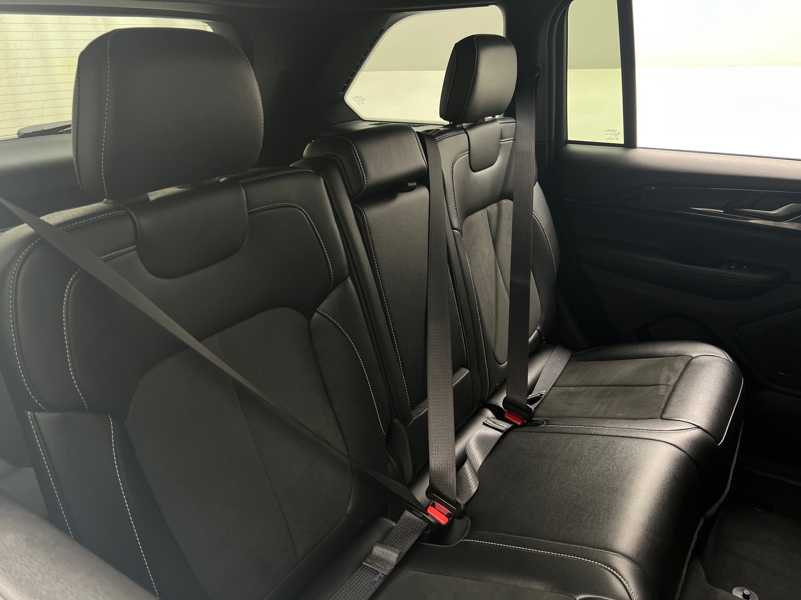 Thumbnail: 2023 Jeep Grand Cherokee - 5