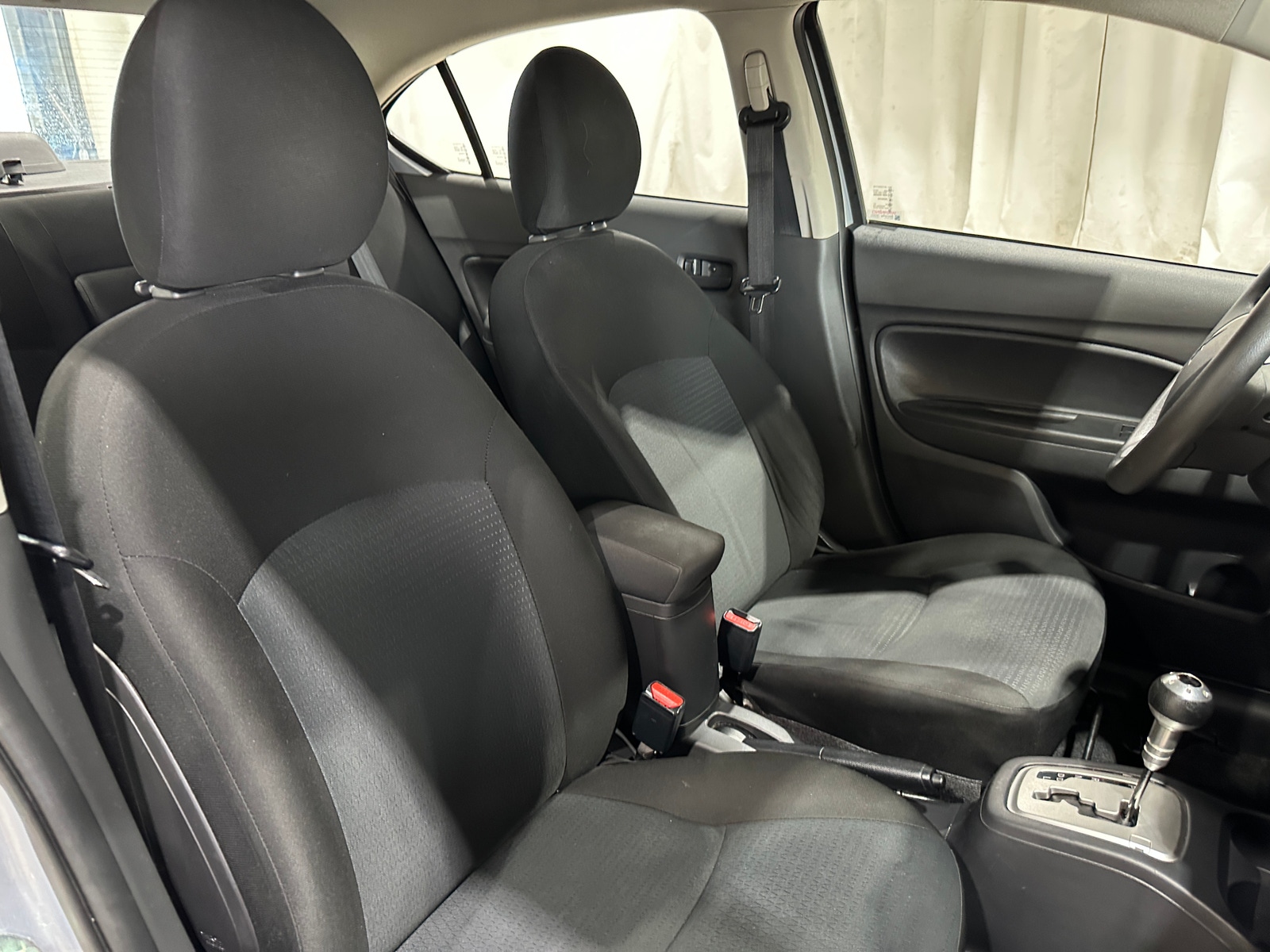 Thumbnail: 2022 Mitsubishi Mirage G4 - 2