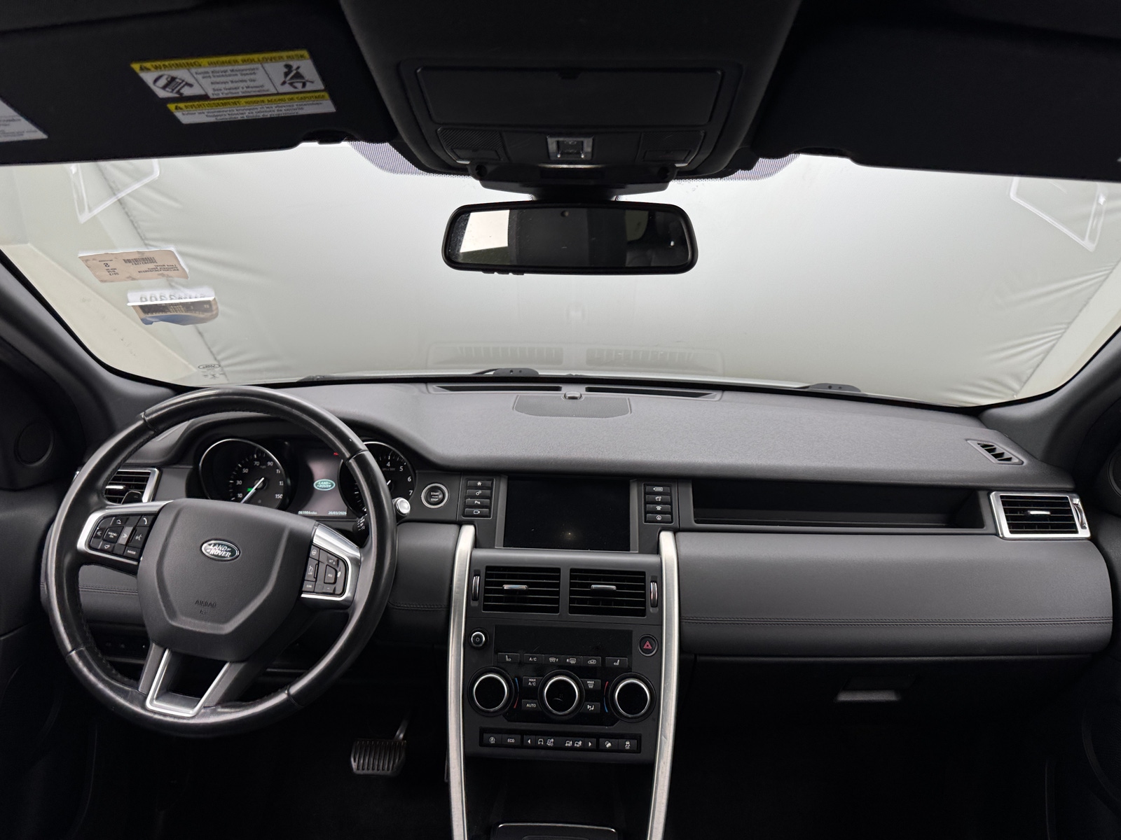 Thumbnail: 2019 Land Rover Discovery Sport - 2