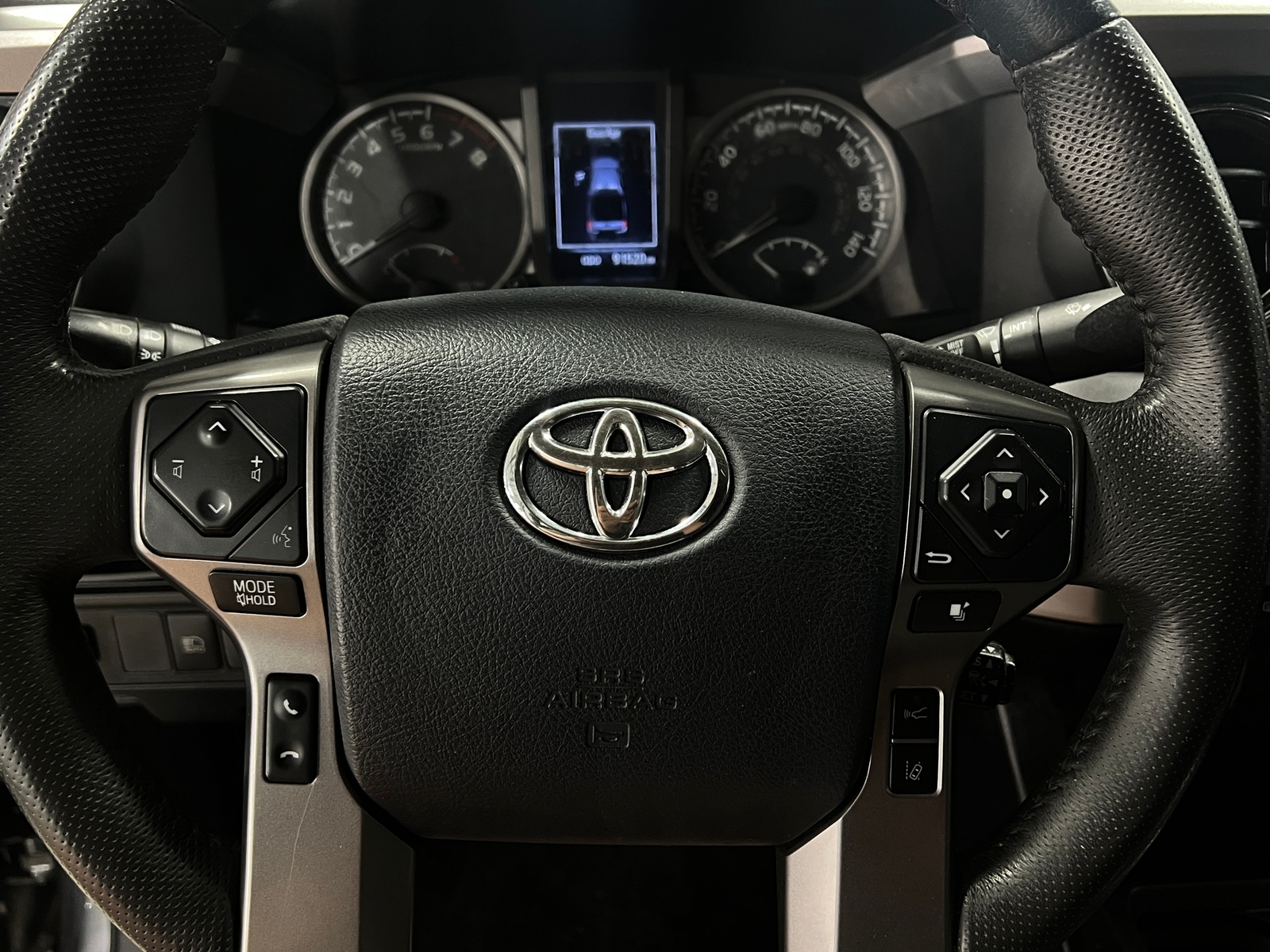 Thumbnail: 2019 Toyota Tacoma - 5