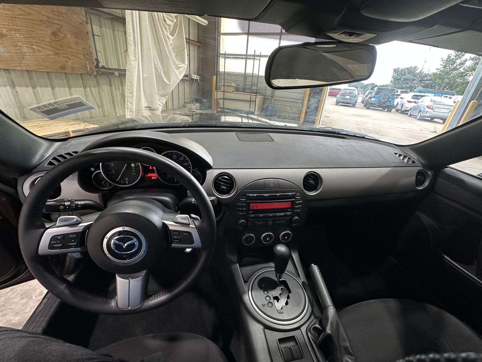 Thumbnail: 2010 Mazda MX-5 Miata - 3