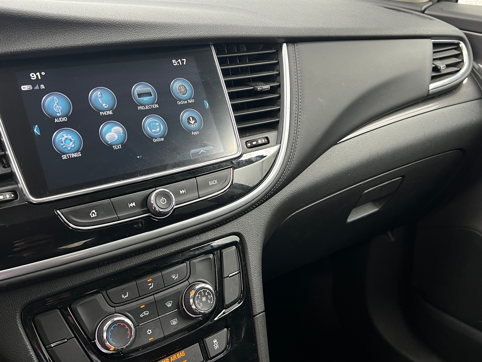 Thumbnail: 2021 Buick Encore - 4