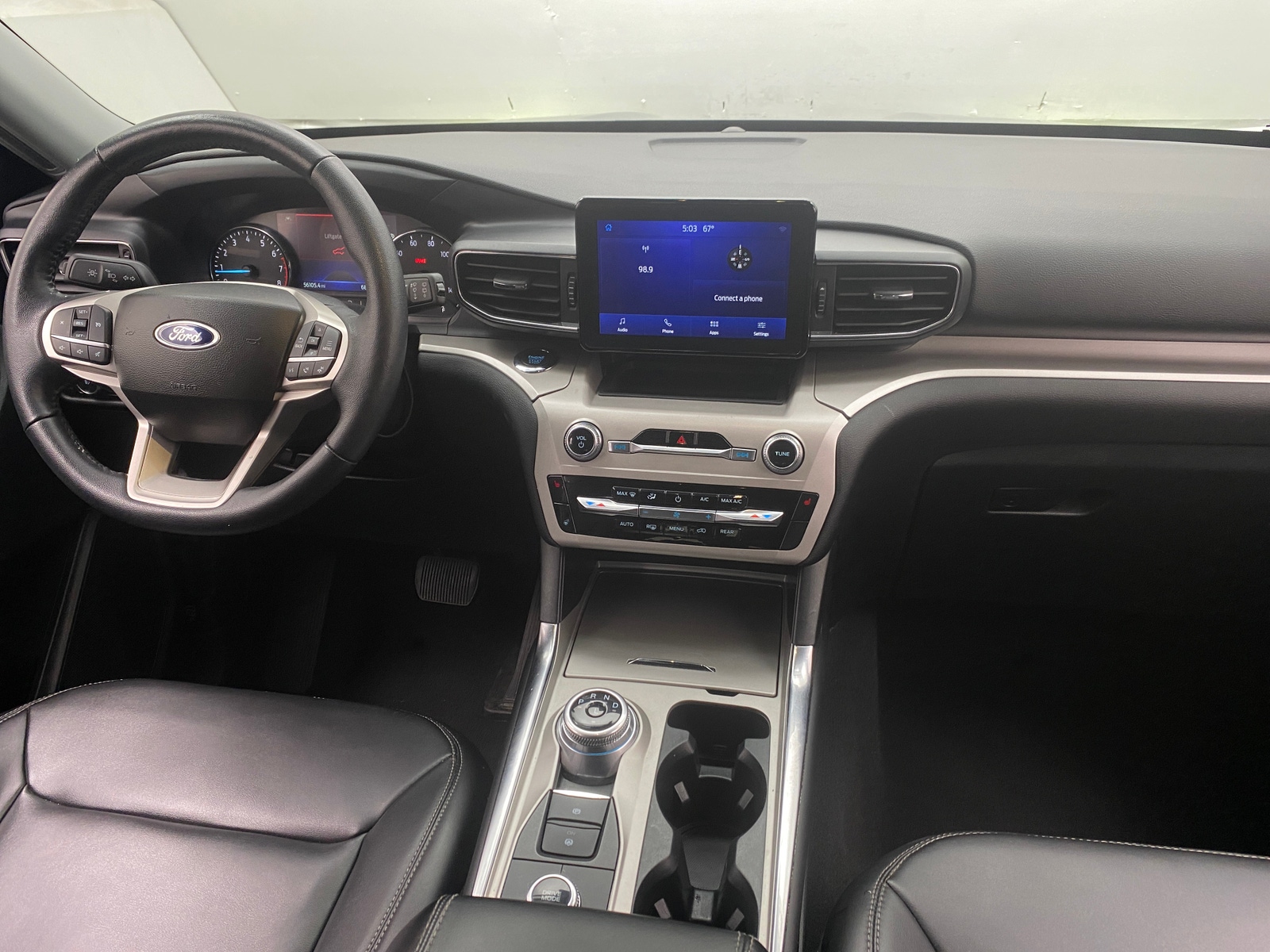 Thumbnail: 2023 Ford Explorer - 3