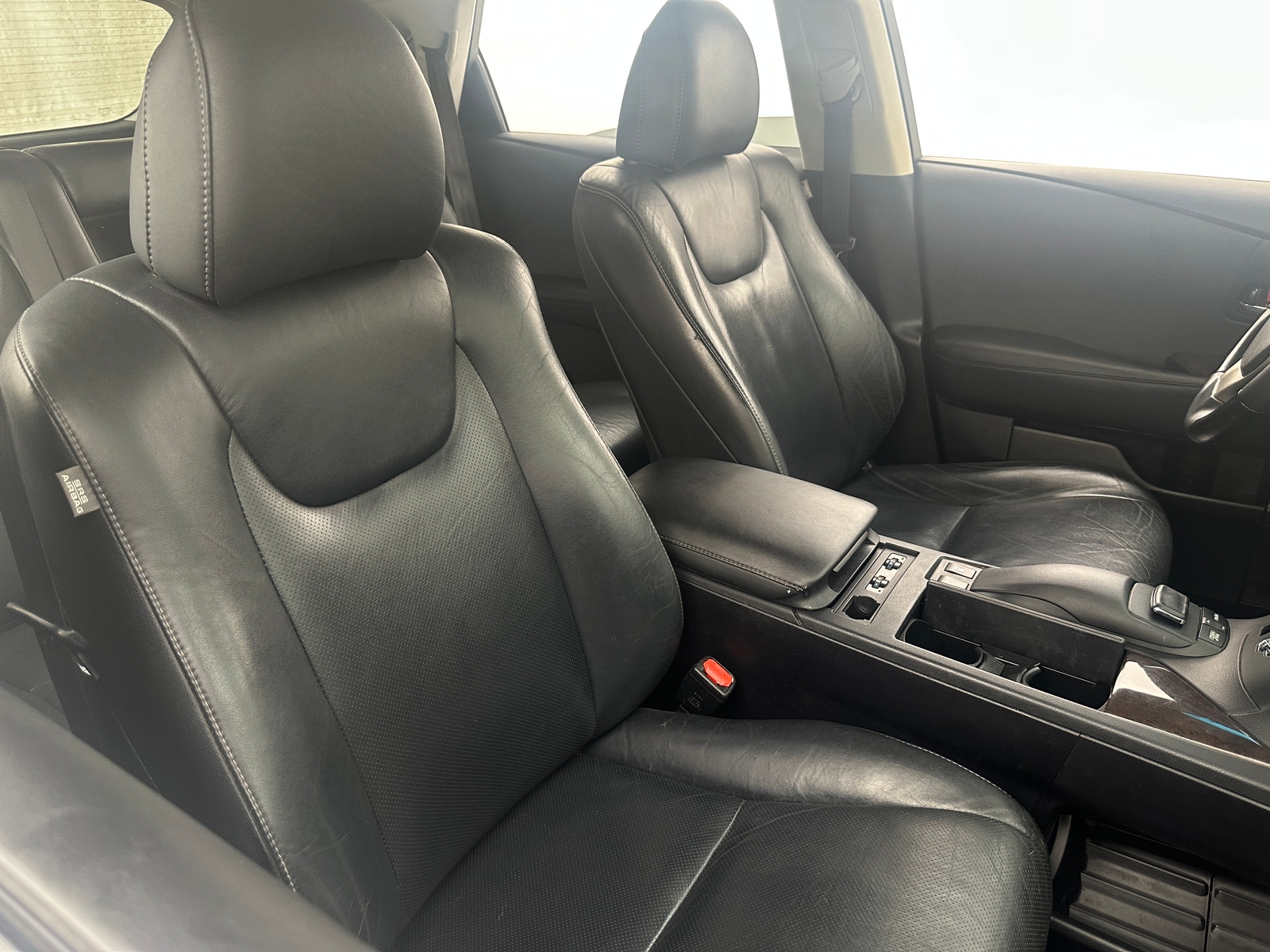 Thumbnail: 2015 Lexus RX - 2