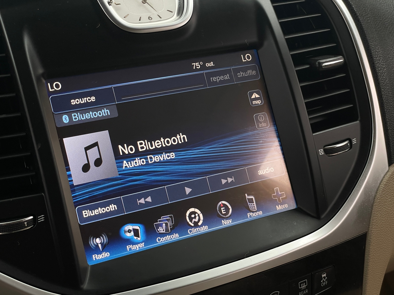 Thumbnail: 2014 Chrysler 300 - 3