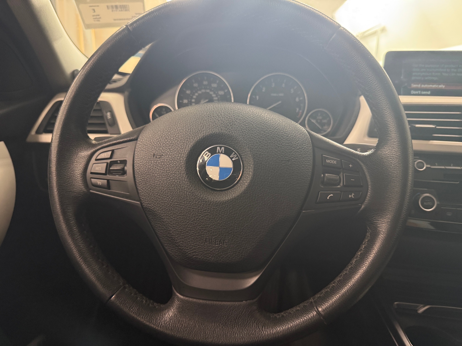 Thumbnail: 2017 BMW 3 Series - 4