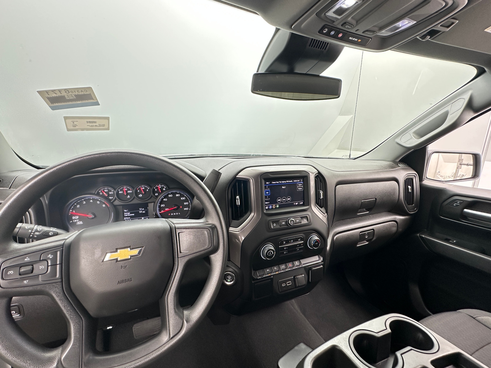 Thumbnail: 2024 Chevrolet Silverado 1500 - 3