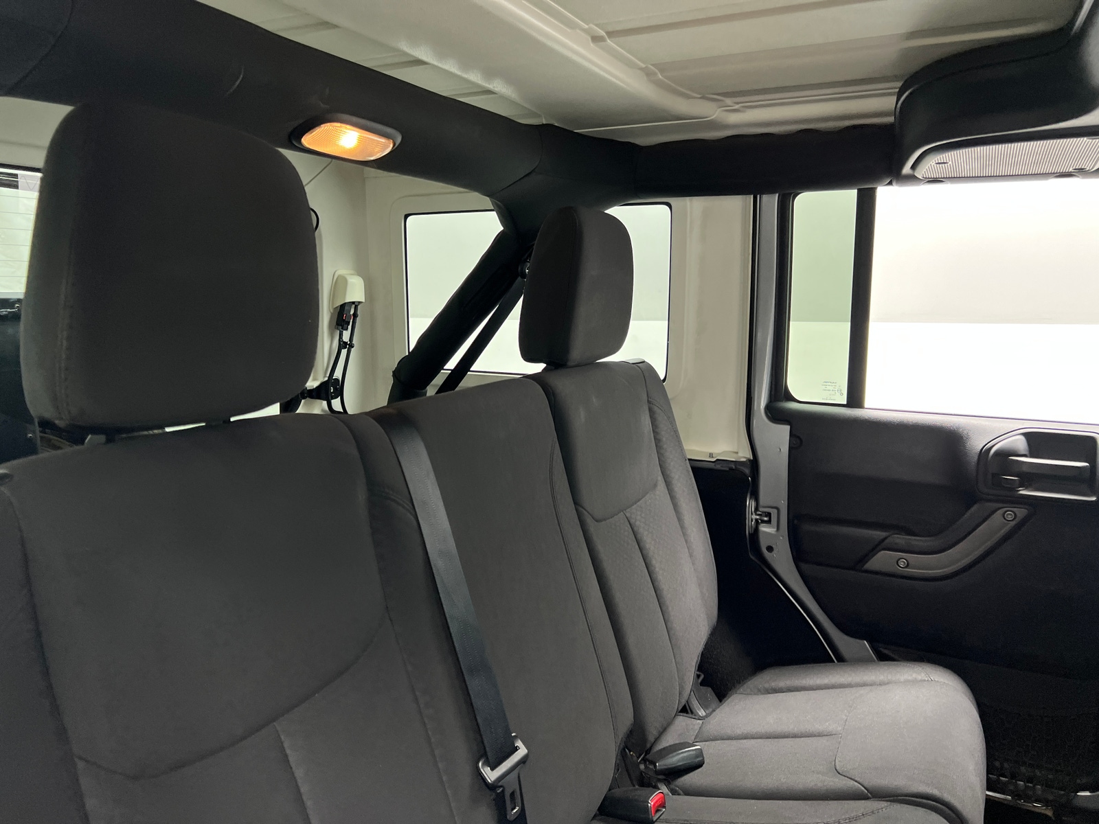 Thumbnail: 2017 Jeep Wrangler - 6