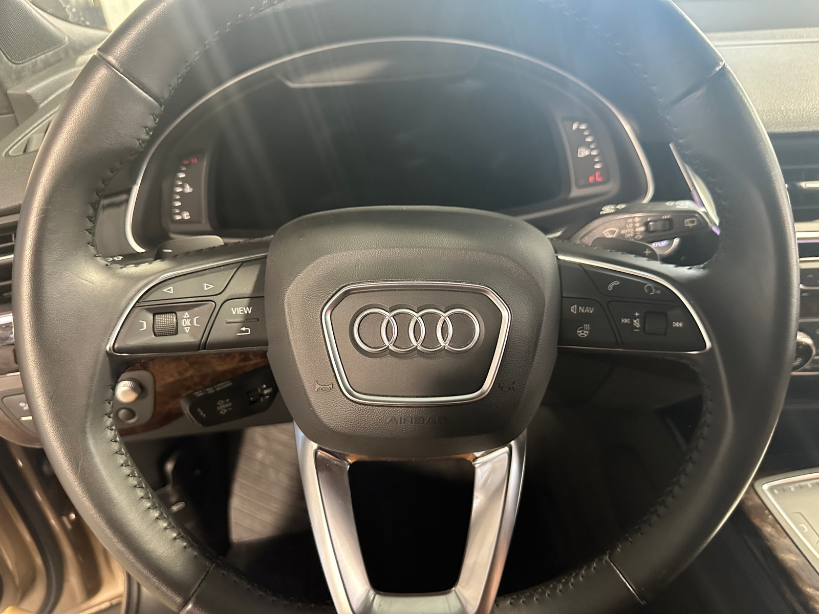 Thumbnail: 2019 Audi Q7 - 4