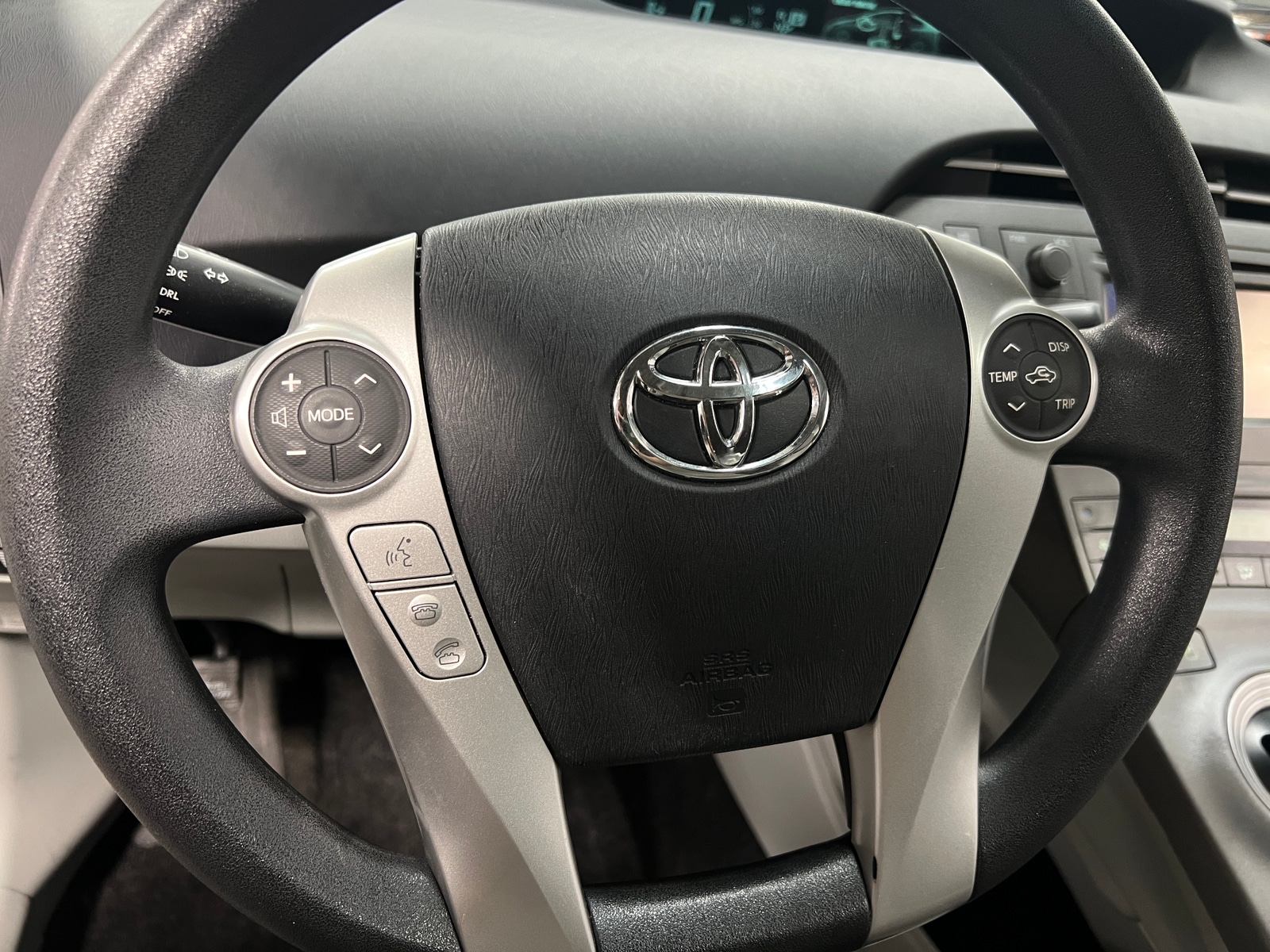 Thumbnail: 2012 Toyota Prius - 5