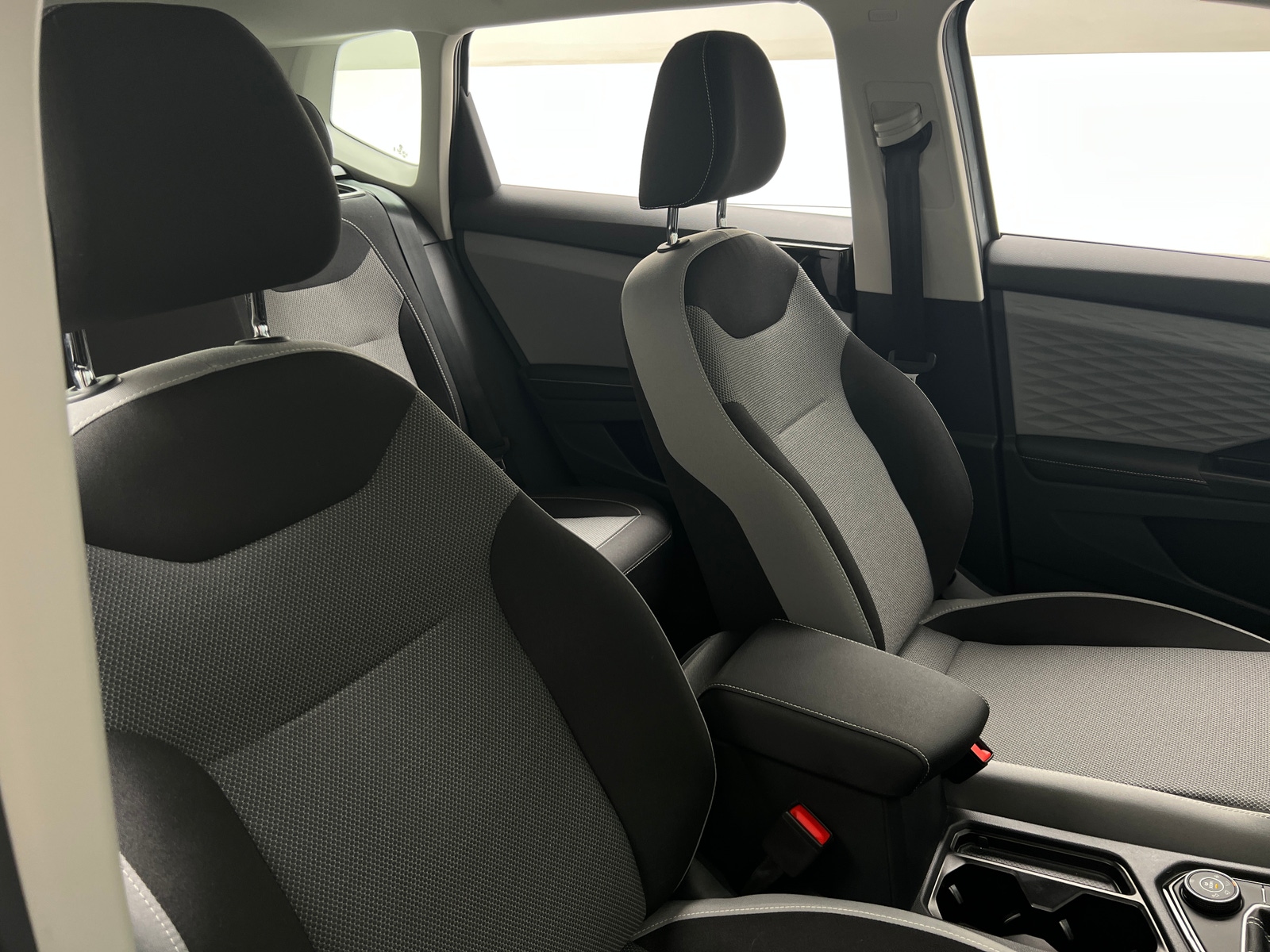 Thumbnail: 2024 Volkswagen Taos - 2