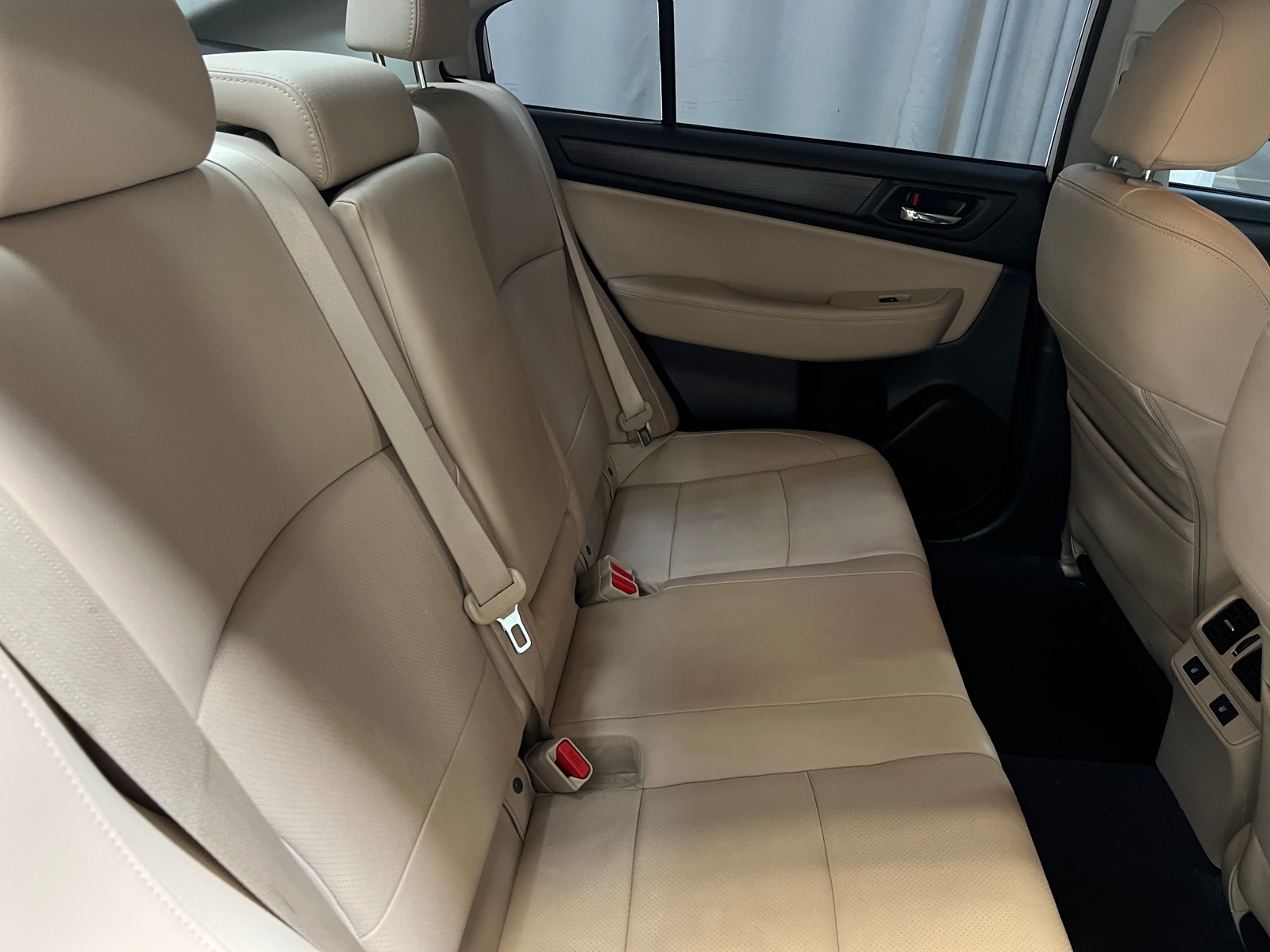 Thumbnail: 2016 Subaru Legacy - 5