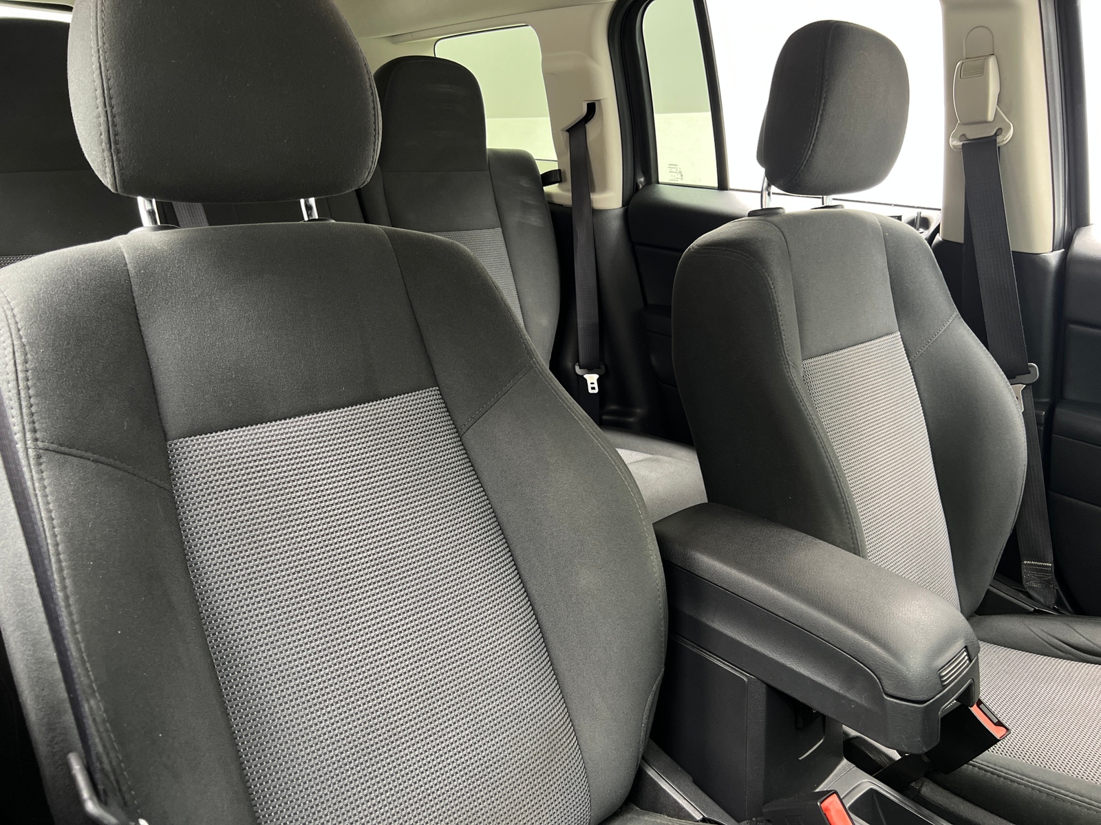 Thumbnail: 2016 Jeep Patriot - 2