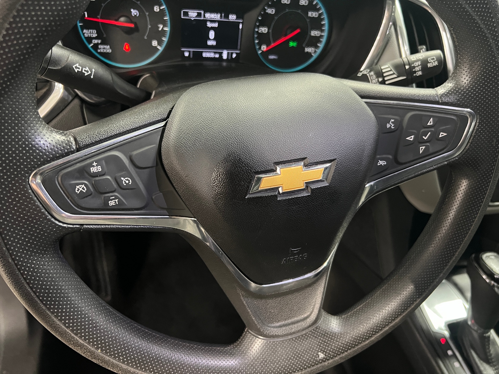 Thumbnail: 2019 Chevrolet Equinox - 5