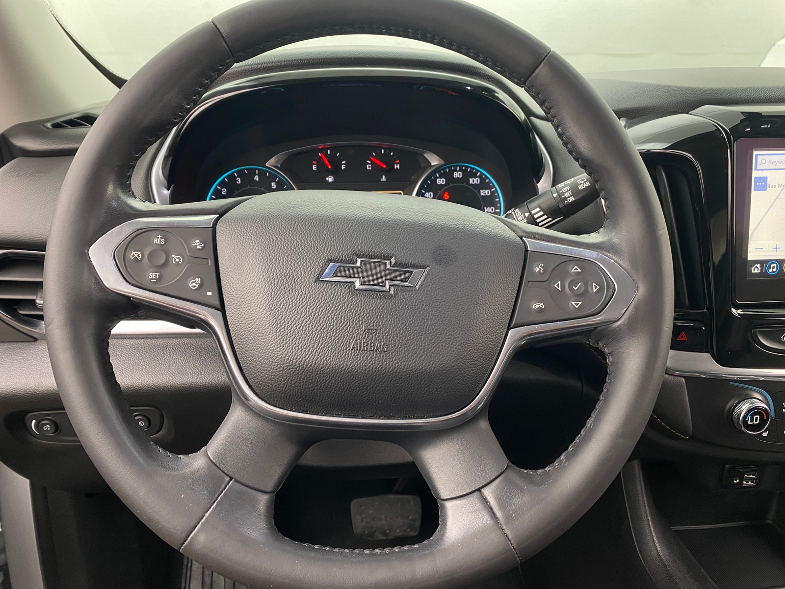 Thumbnail: 2020 Chevrolet Traverse - 4
