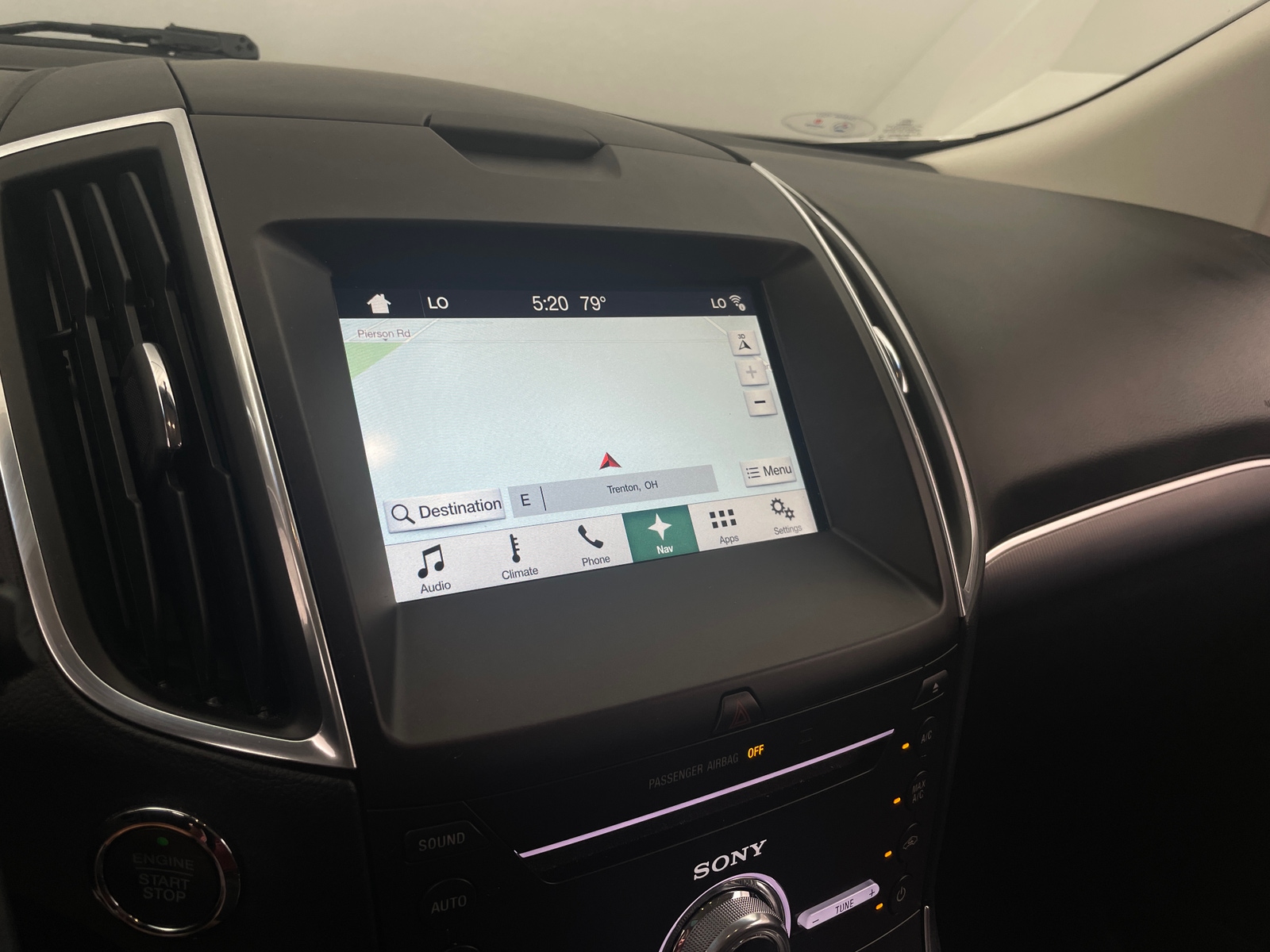 Thumbnail: 2017 Ford Edge - 3