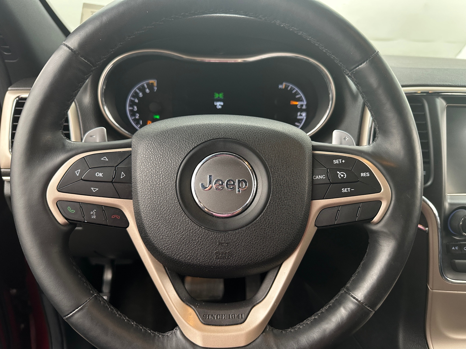 Thumbnail: 2014 Jeep Grand Cherokee - 4
