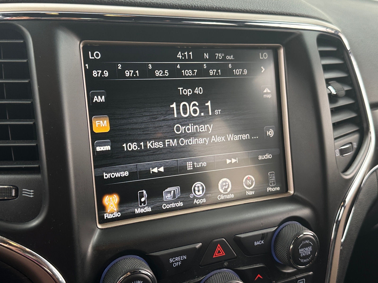 Thumbnail: 2014 Jeep Grand Cherokee - 3
