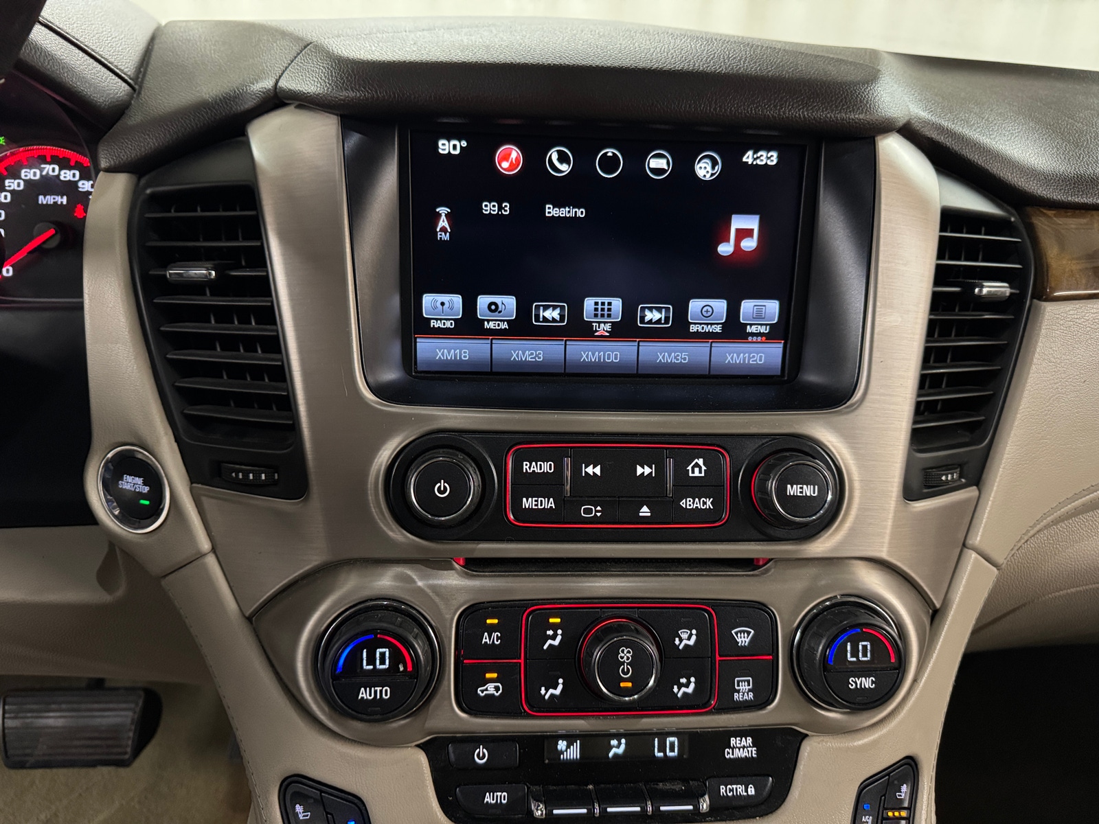 Thumbnail: 2016 GMC Yukon XL - 3