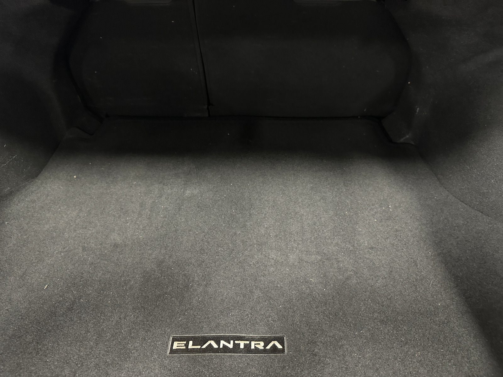 Thumbnail: 2022 Hyundai Elantra - 6