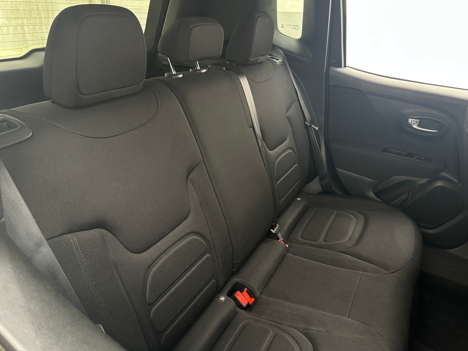 Thumbnail: 2020 Jeep Renegade - 6