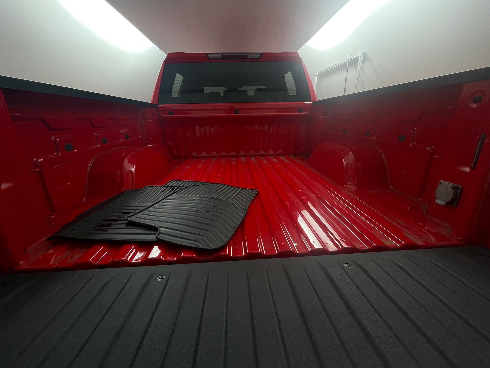 Thumbnail: 2022 Chevrolet Silverado 1500 - 7