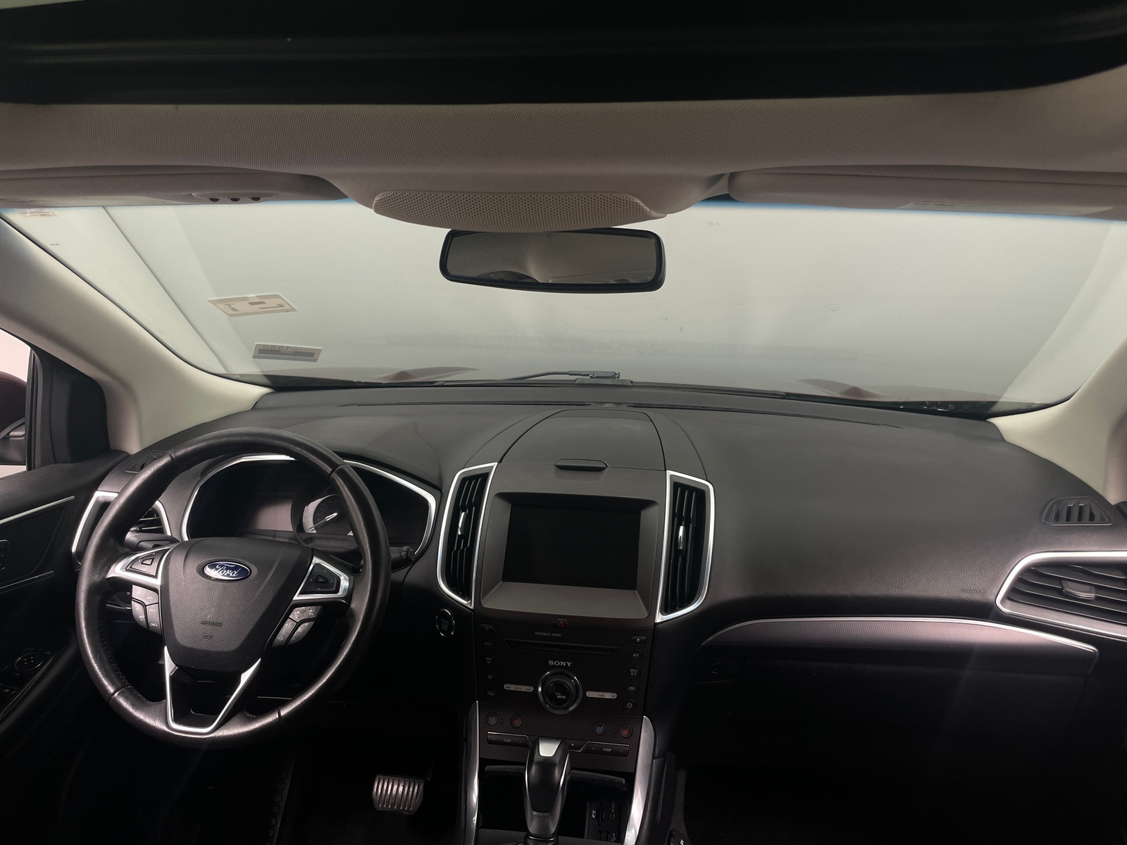 Thumbnail: 2015 Ford Edge - 2