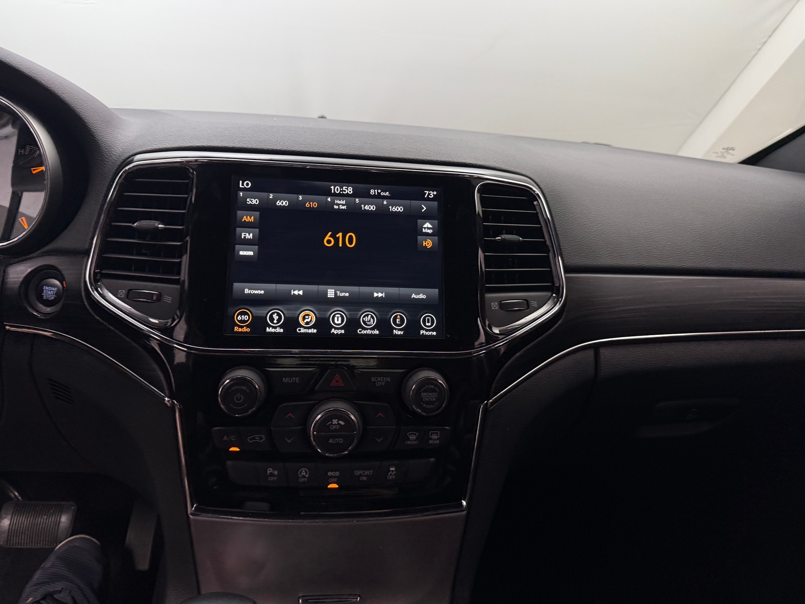 Thumbnail: 2019 Jeep Grand Cherokee - 3