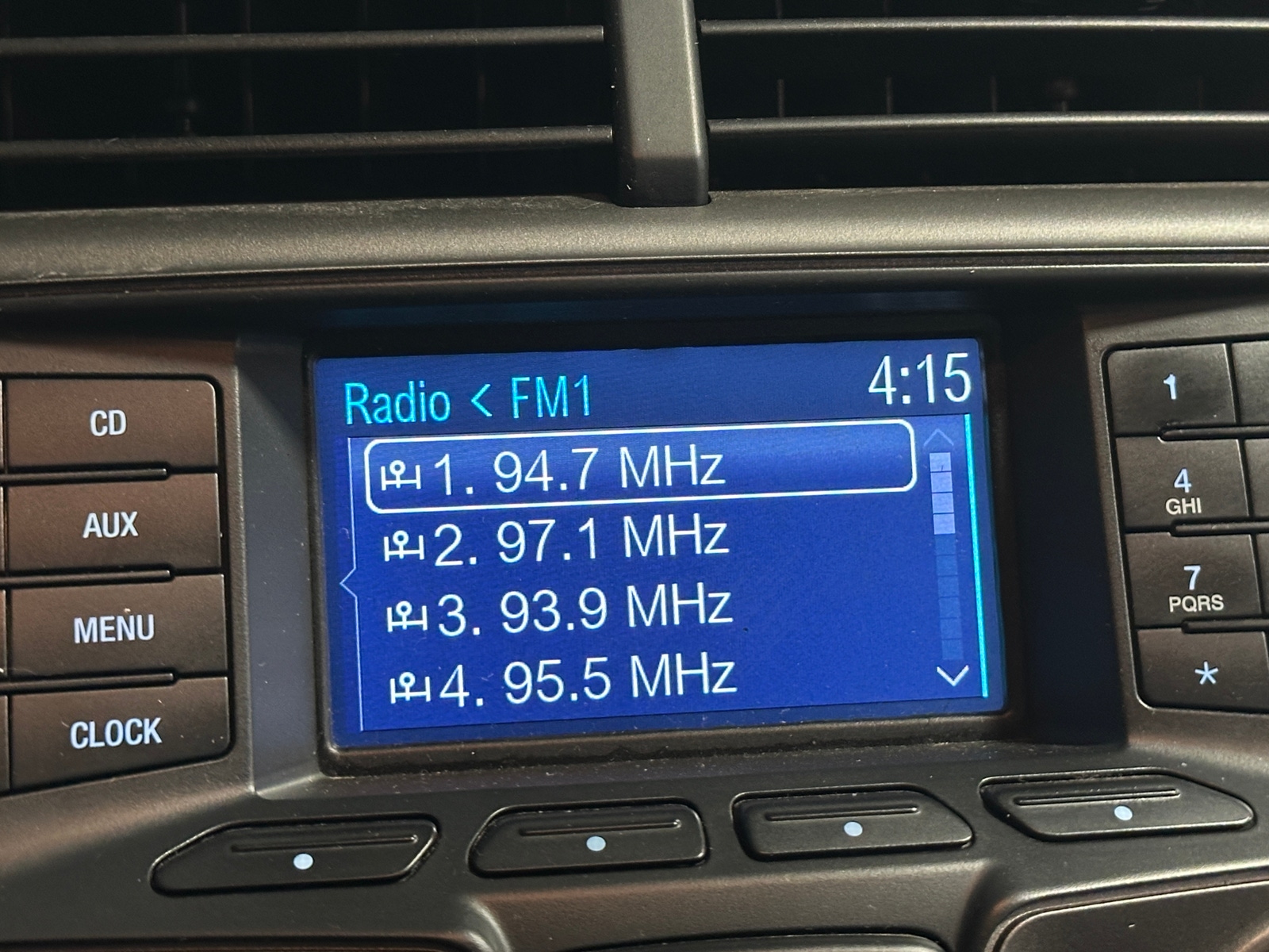 Thumbnail: 2013 Ford Edge - 4