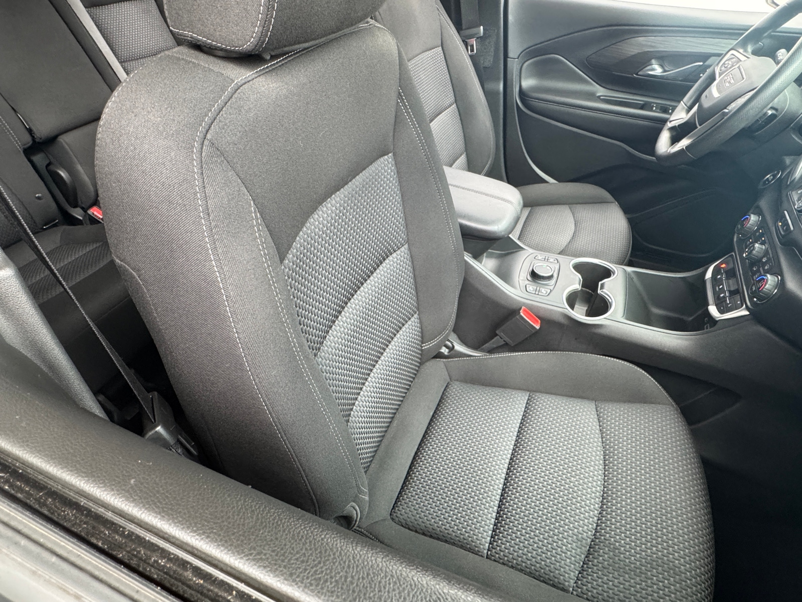 Thumbnail: 2022 GMC Terrain - 2